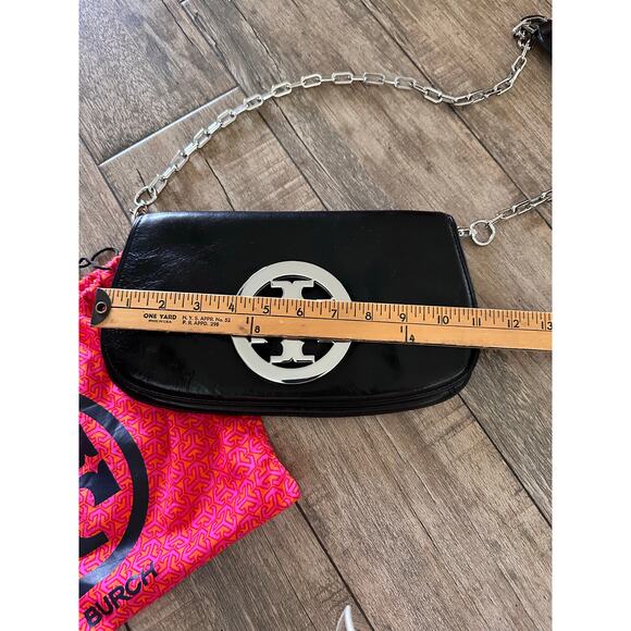 Tory Burch Women's Black Reva Flap Chain Leather Logo Crossbody Bag - Picture 12 of 13
